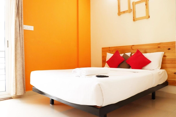 Hotel Maple Tree Inn In Kadubeesanahalli Bangalore Book With Bag2bag And Pay By Hour